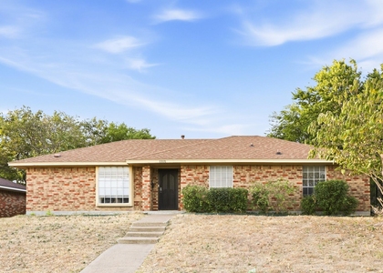 1315 Drury Drive - Photo 1