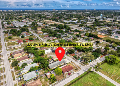 237 Sw 5th Street - Photo 1