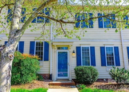 5623 Fetzer Avenue Nw - Photo 1