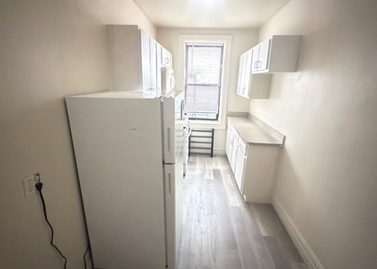 94-5 35th Avenue - Photo 1