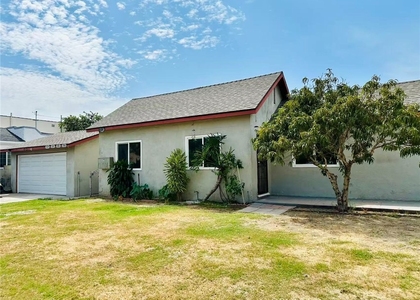 3320 Tenaya Avenue - Photo 1
