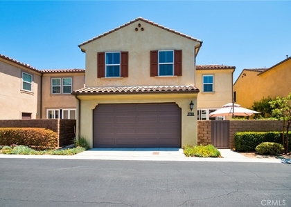 2793 E Pacific Court - Photo 1