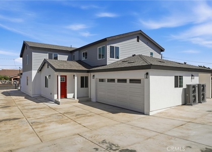 2509 Tamora Avenue - Photo 1