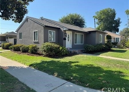 6837 Oak Park Avenue - Photo 1