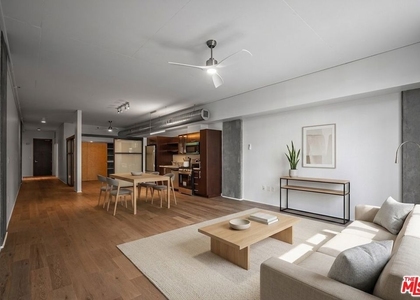 1111 S Grand Avenue - Photo 1