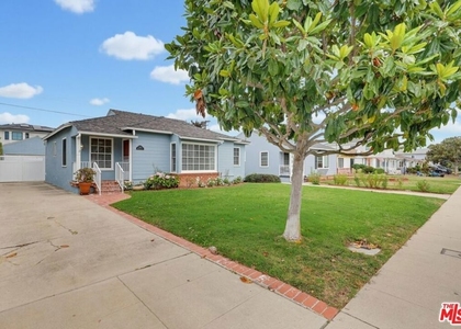 7900 Westlawn Avenue - Photo 1