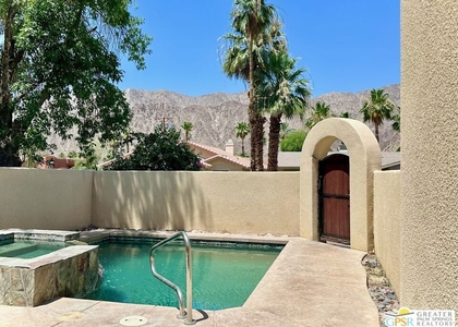 51220 Avenida Velasco - Photo 1