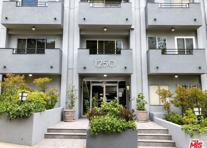 1250 N Kings Road - Photo 1