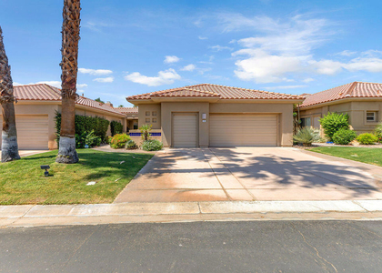 93 Kavenish Drive - Photo 1