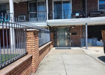 165-19 Chapin Pkwy - Photo 1