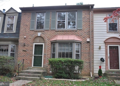 5405 New London Park Drive - Photo 1