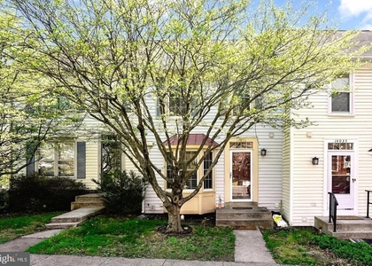 14033 Betsy Ross Lane - Photo 1