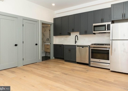 327 S 16th Street - Photo 1