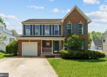 9815-r Doubletree Lane - Photo 1