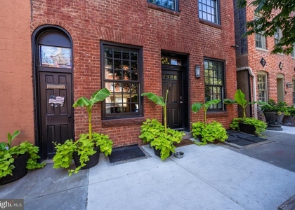 840 S Bond Street - Photo 1
