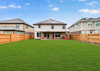 25319 Whitehaven Gate Street - Photo 1
