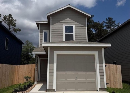 3650 Duplet Ave - Photo 1