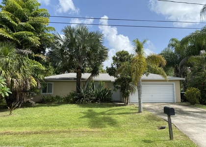 481 Harrington Street Sw - Photo 1