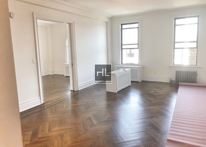 West 72 Street - Photo 1