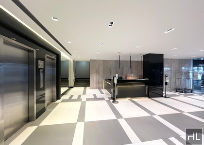 5 Avenue - Photo 1