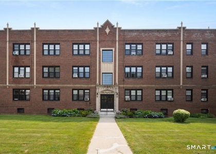 4 Highland Street - Photo 1
