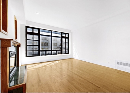 143 East 57th Street, New York - Photo 1