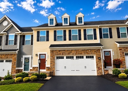 5305 Spruce Rd - Photo 1