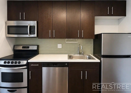 184 Noll Street - Photo 1