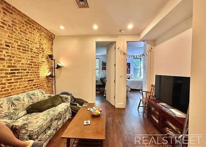 558 Kosciuszko Street - Photo 1
