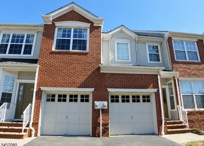 20 Gordon Cir - Photo 1