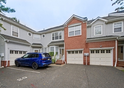 20 Gordon Cir - Photo 1