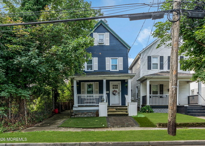 916 Mattison Avenue - Photo 1
