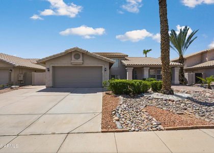 2743 E Verbena Drive - Photo 1