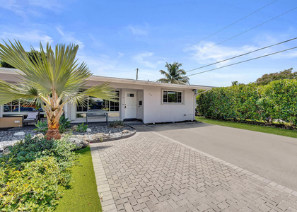 1738 Ne 52nd Street - Photo 1