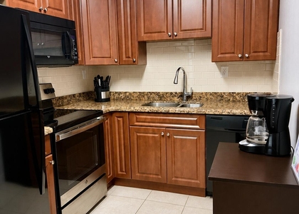 405 Meadows Circle - Photo 1