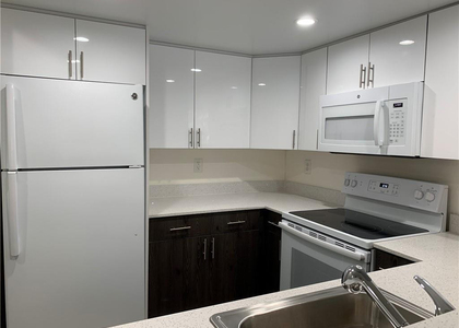 401 Nw 34 Street - Photo 1