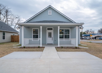 1030 W Gandy - Photo 1