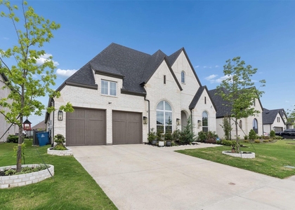 1939 Apple Tree Drive - Photo 1