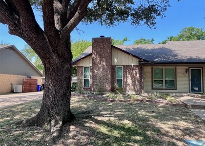 3013 Clover Lane - Photo 1