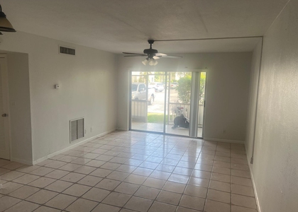 624 Nw 13th Street - Photo 1