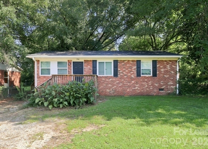 2746 Mary Avenue - Photo 1