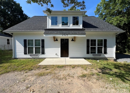 2425 Milton Avenue - Photo 1
