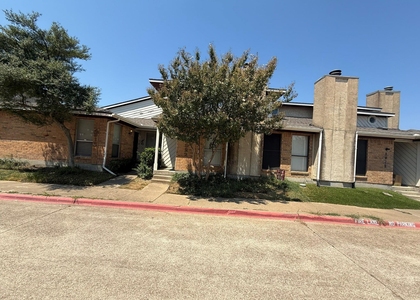 4922 Rolling Vista - Photo 1