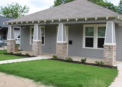 1009 E Cannon Street - Photo 1