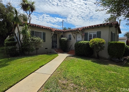 2102 La Paloma - Photo 1