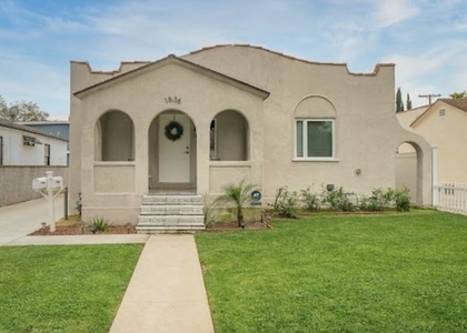 1836 Lake Street - Photo 1