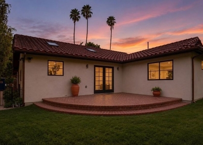 14655 Morrison Street - Photo 1