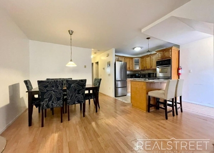 189 Saratoga Ave - Photo 1