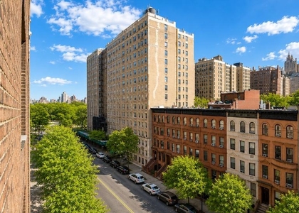 27 W 96th Street - Photo 1
