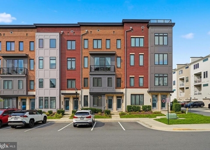 43185 Mongold Square - Photo 1